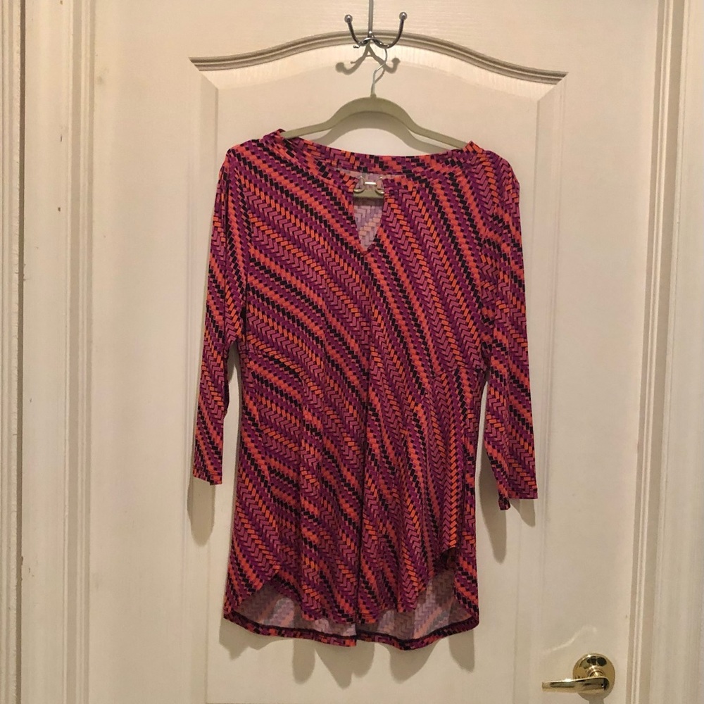 Tunic top 3/4 sleeves scoop neck stretchy
